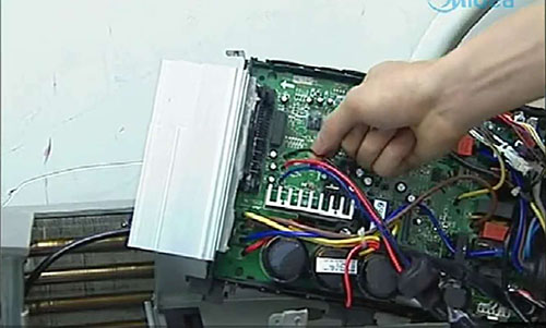 梅里斯美的空调电话是多少