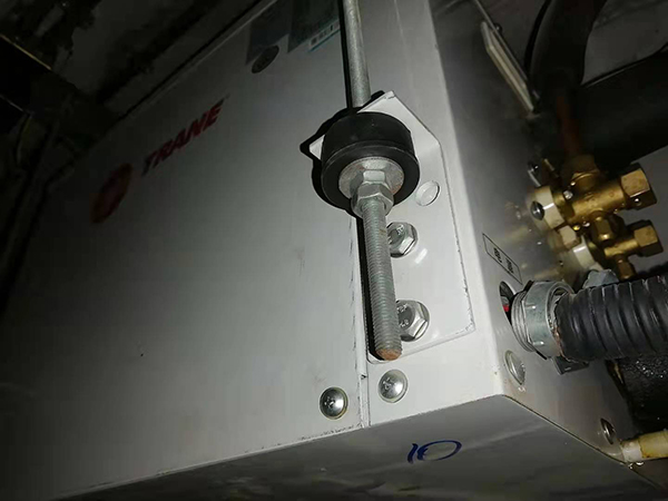 梅里斯空调维修售后服务中心